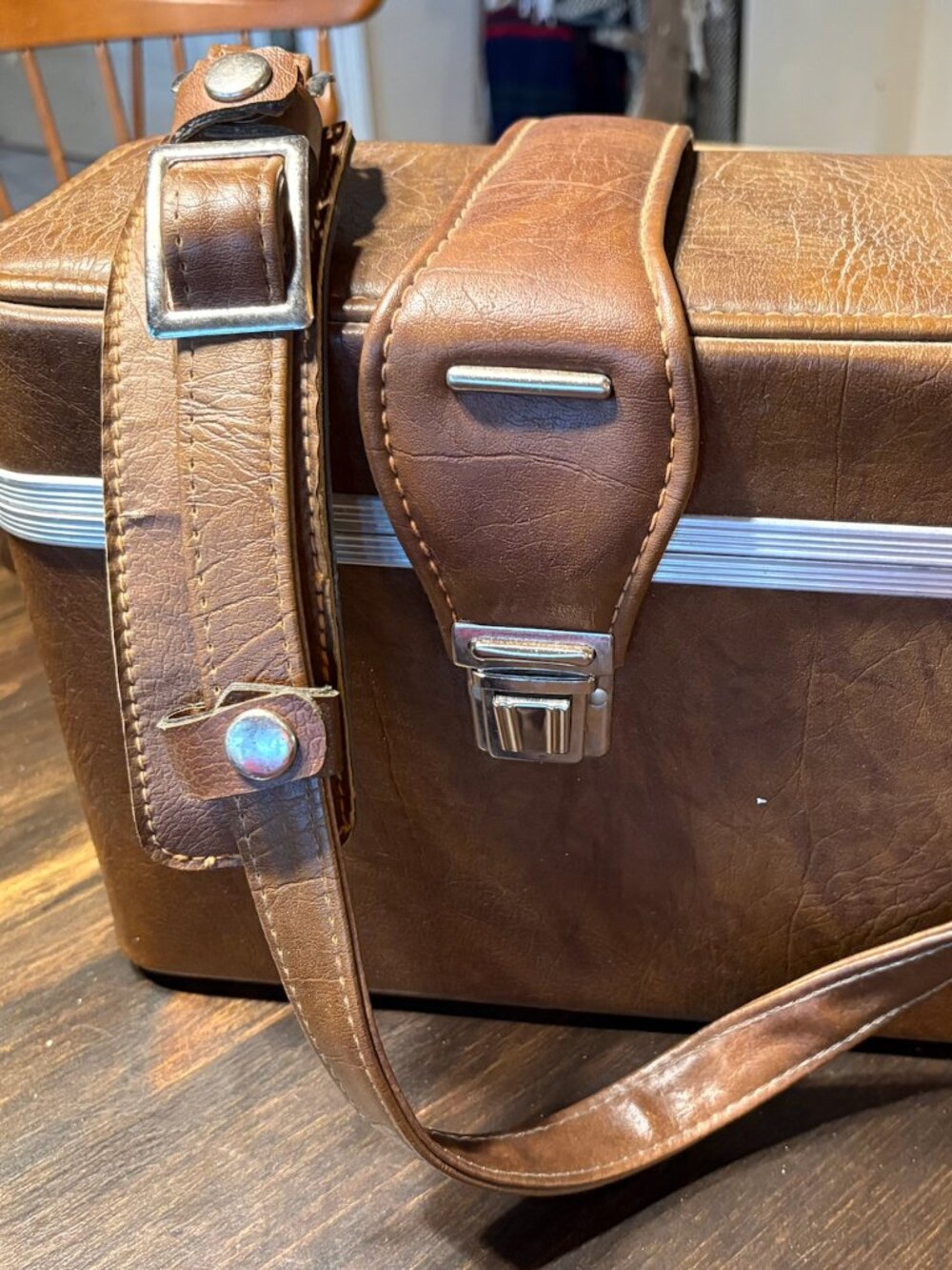 Vintage Brown Faux Leather Hard Camera Case SLR Gear Shoulder Bag 1960s 1970s